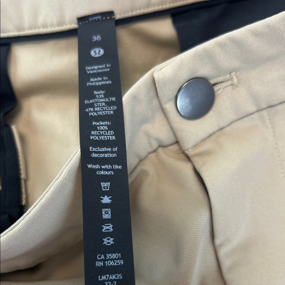 Men's Lululemon Beige shorts - Picture 9 of 12